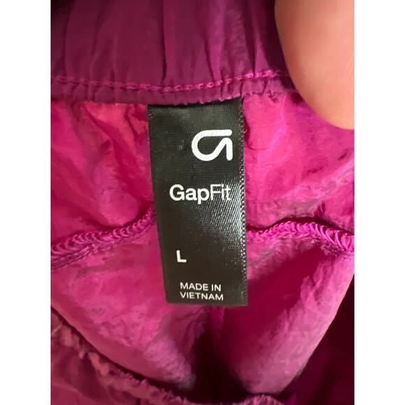 Gap Fit size large women’s bright pink nylon pants - Picture 2 of 3